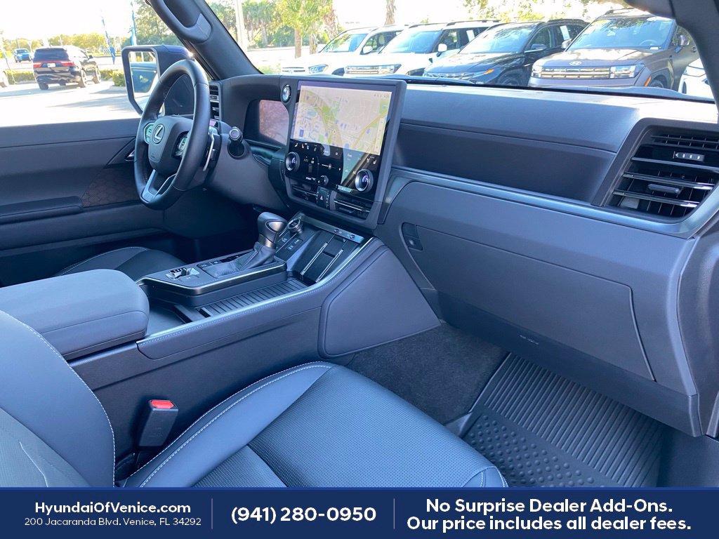 Used 2025 Lexus GX 550 AWD/4WD image 20