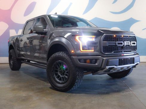Used 2020 Ford F150 Raptor w/ Equipment Group 802A Luxury image 2