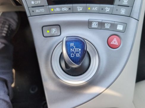 Used 2013 Toyota Prius Three FWD image 15