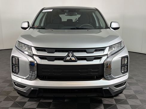 Used 2025 Mitsubishi Outlander Sport ES AWD/4WD image 4