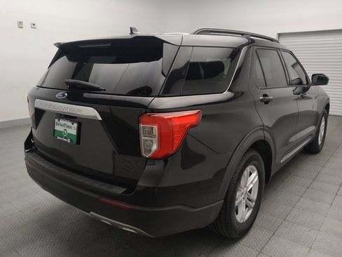Used 2020 Ford Explorer XLT w/ Equipment Group 202A RWD image 9