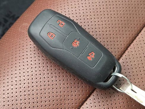 Used 2016 Ford Mustang Premium w/ Equipment Group 201A image 31