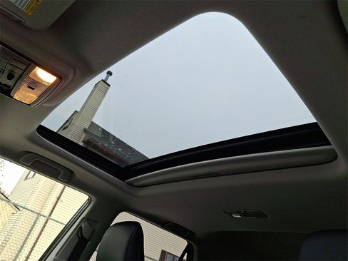 Used 2021 Toyota 4Runner Nightshade image 15