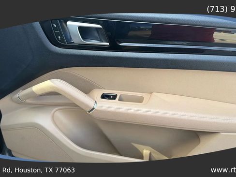 Used 2019 Porsche Cayenne AWD/4WD image 42