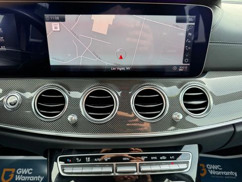 Used 2018 Mercedes-Benz E 63 AMG S image 32