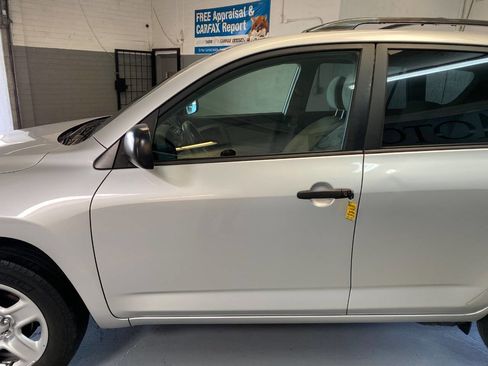 Used 2010 Toyota RAV4 2WD image 14