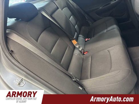 Used 2024 Chevrolet Malibu LT image 32