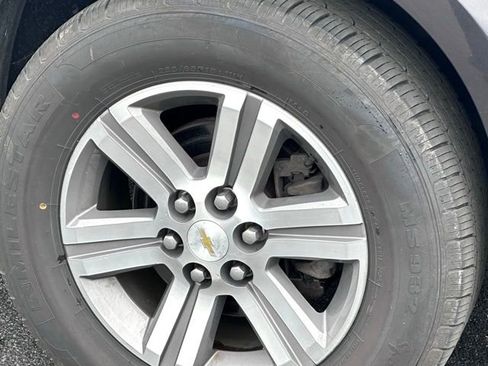Used 2016 Chevrolet Traverse LT FWD image 10