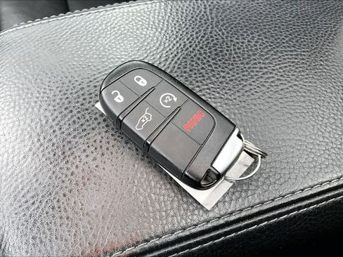 Used 2019 Jeep Grand Cherokee Summit AWD/4WD image 20