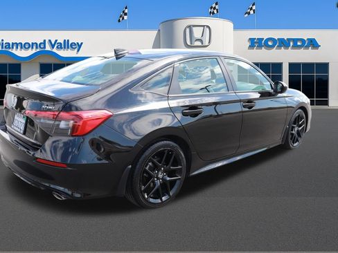Used 2023 Honda Civic Sport image 6