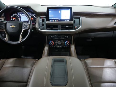 Used 2021 Chevrolet Tahoe High Country w/ Premium Package AWD/4WD image 10