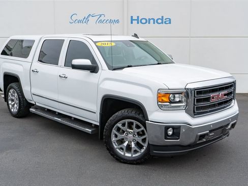 Used 2015 GMC Sierra 1500 SLT w/ SLT Crew Cab Value Package AWD/4WD image 2