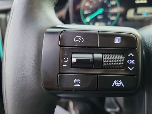 Certified 2025 Hyundai Santa Fe Calligraphy image 9