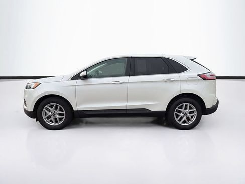 Certified 2024 Ford Edge SEL w/ Convenience Package AWD/4WD image 8