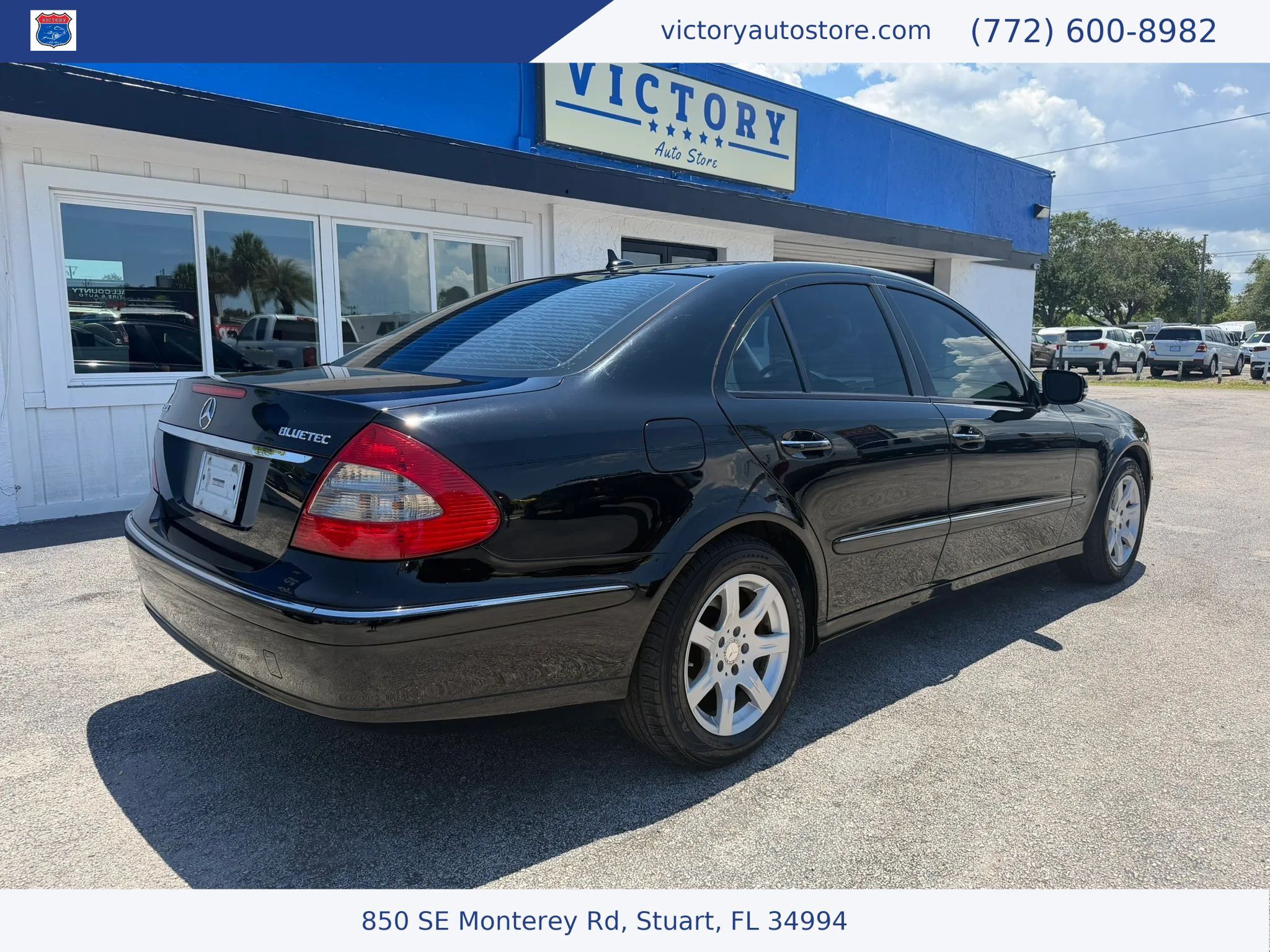 Used 2009 Mercedes-Benz E 320 BlueTEC Sedan image 6