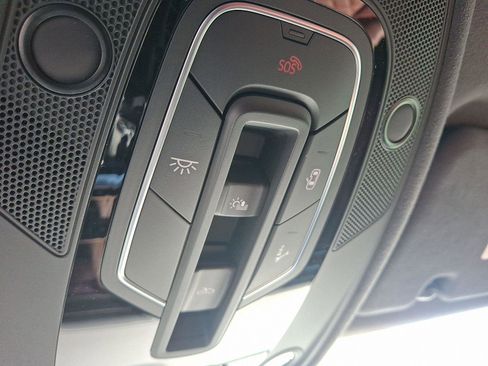 New 2026 Audi SQ8 Prestige image 20