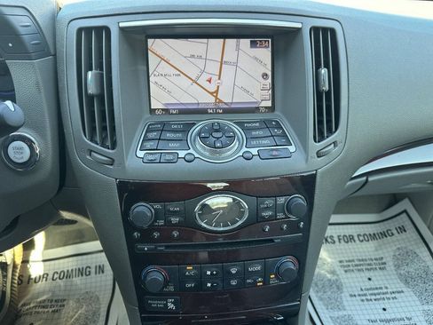 Used 2011 INFINITI G37 x Sedan w/ Premium Pkg AWD/4WD image 12