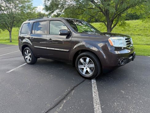 Used 2012 Honda Pilot Touring image 1