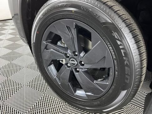 New 2026 Nissan Rogue SV FWD image 13
