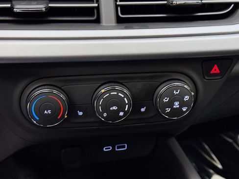 New 2026 Chevrolet Trax RS w/ Driver Confidence Package image 16