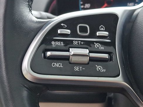 Certified 2023 Mercedes-Benz GLB 250 4MATIC image 17