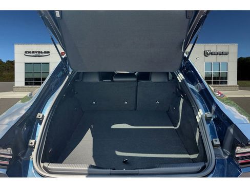 New 2025 Dodge Charger R/T w/ Quick Order Package 25M R/T image 9