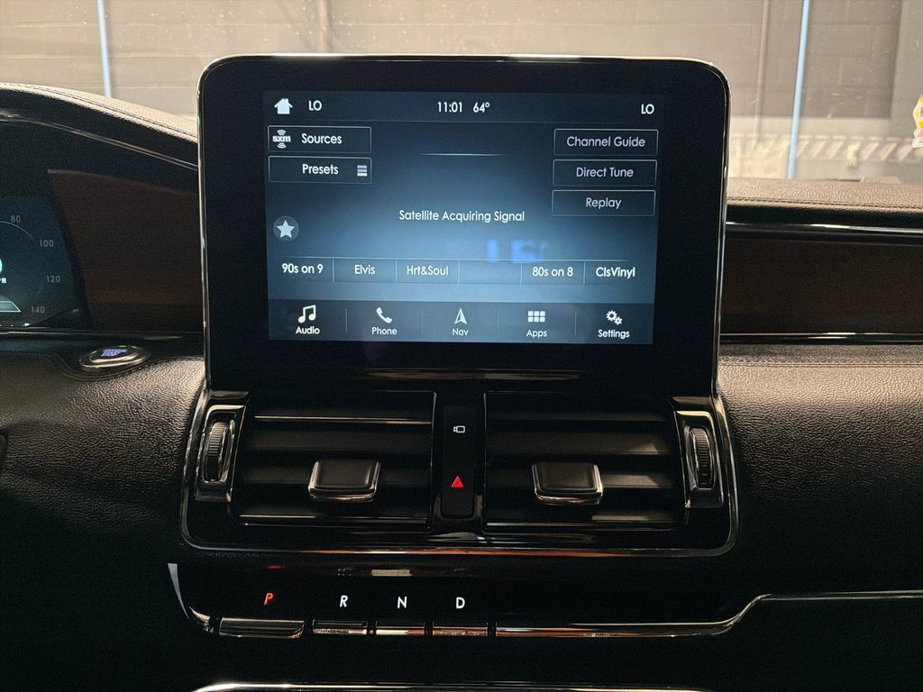 Used 2018 Lincoln Navigator Reserve w/ Technology Package AWD/4WD image 8
