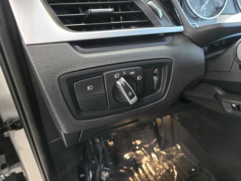 Used 2017 BMW X1 xDrive28i AWD/4WD image 13