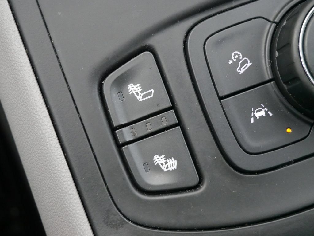 Used 2023 GMC Terrain SLT w/ Infotainment Package II AWD/4WD image 23