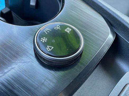 Certified 2024 Nissan Rogue SL w/ SL Premium Package image 24