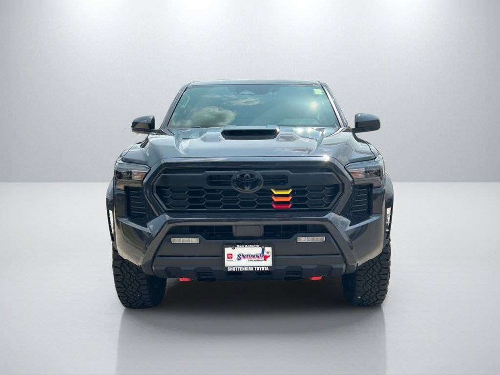 Certified 2026 Toyota Tacoma TRD Sport AWD/4WD image 2