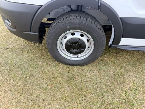 New 2026 Ford Transit 350 Low Roof image 29