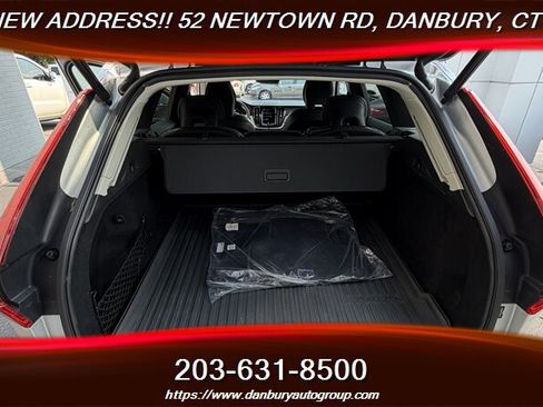 Used 2021 Volvo XC60 T5 Inscription w/ Protection Package AWD/4WD image 29