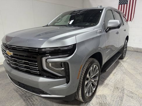 Certified 2025 Chevrolet Tahoe High Country w/ Sun And Tow Package image 3