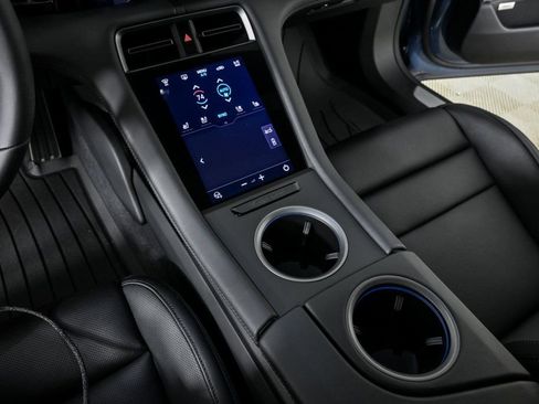 New 2026 Porsche Taycan 4 image 18