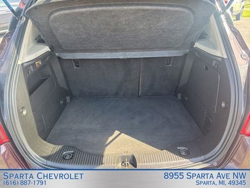 Used 2017 Buick Encore Essence FWD image 31