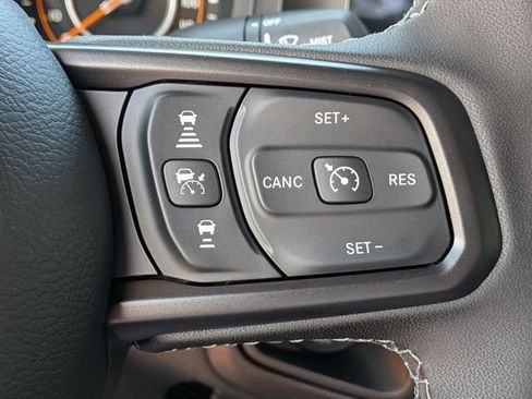New 2026 Jeep Gladiator Sport AWD/4WD image 22