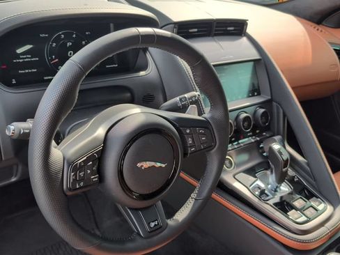 Used 2024 Jaguar F-TYPE R AWD/4WD image 9