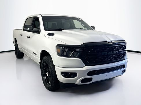 Used 2023 RAM 1500 Big Horn AWD/4WD image 3