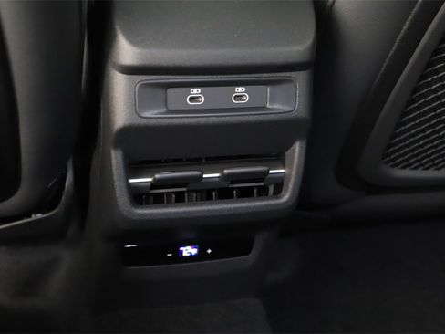 New 2026 Audi Q3 quattro 2.0T image 21