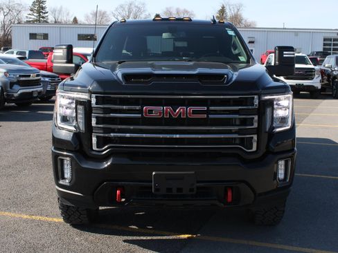 Used 2023 GMC Sierra 2500 AT4 w/ Gooseneck/5TH Wheel Package image 2