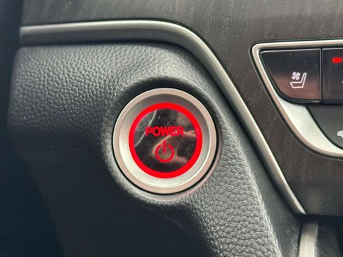 Used 2020 Honda Accord Touring image 14