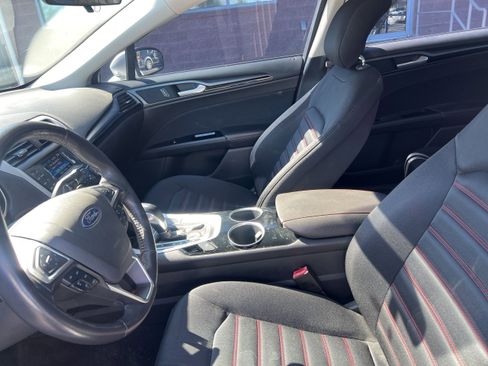 Used 2013 Ford Fusion SE image 13