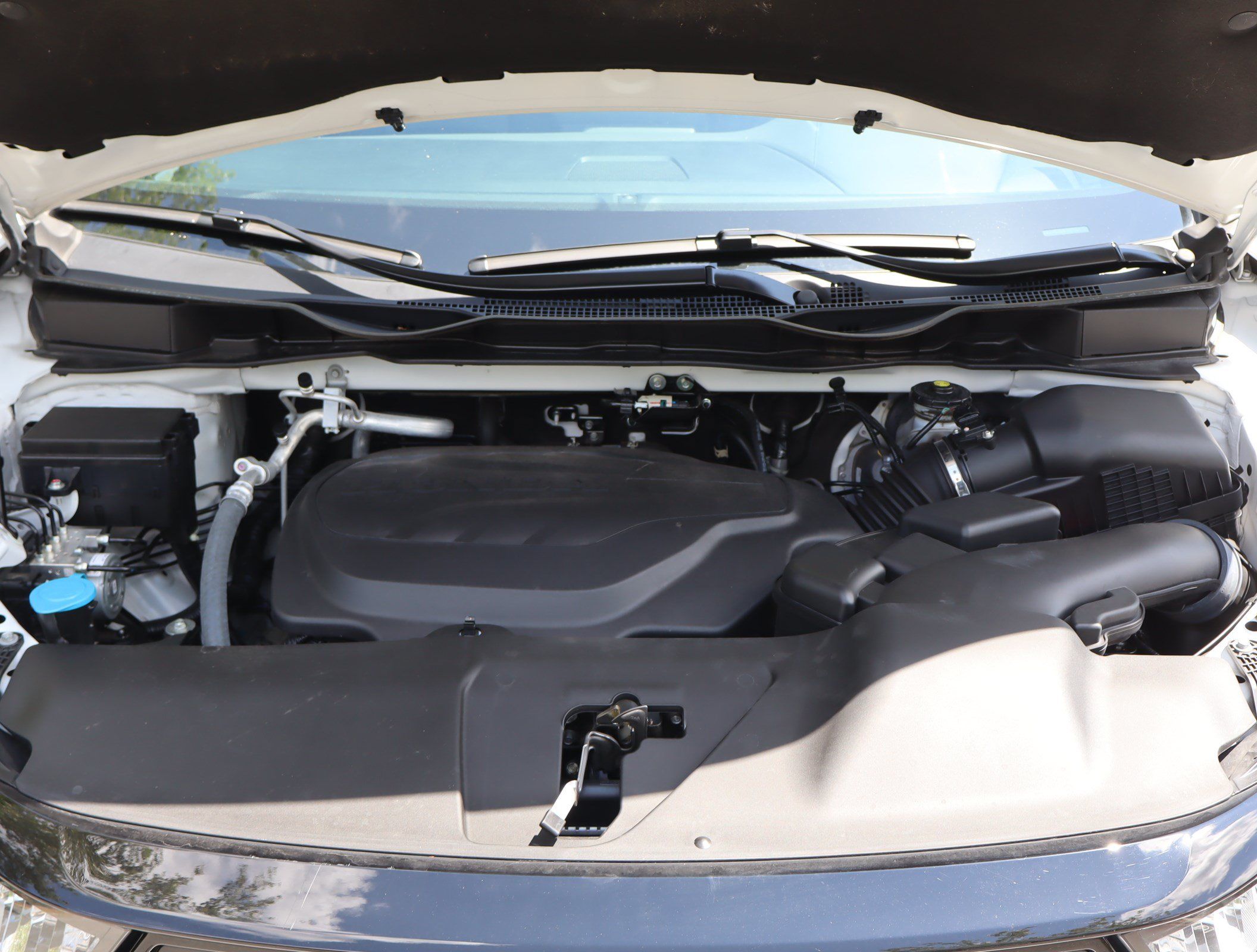 Certified 2024 Honda Odyssey Sport image 40