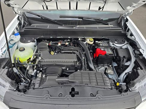 New 2026 Ford Maverick XL w/ 4K Tow Package AWD/4WD image 9