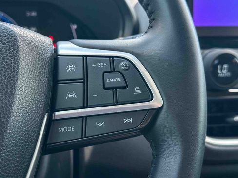 Certified 2025 Toyota Grand Highlander AWD image 28