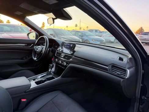 Used 2021 Honda Accord Sport image 28