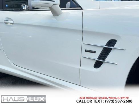 Used 2015 Mercedes-Benz SL 550 w/ White Arrow Edition image 2