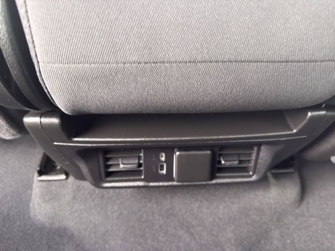 Used 2022 GMC Sierra 1500 SLE w/ X31 Off-Road Package image 34