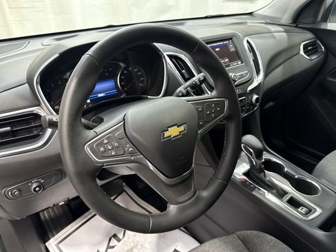Used 2023 Chevrolet Equinox LT FWD image 25